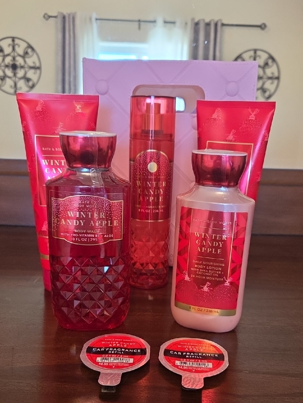 Bath & Body Works Winter Candy Apple Body Care Set - Red